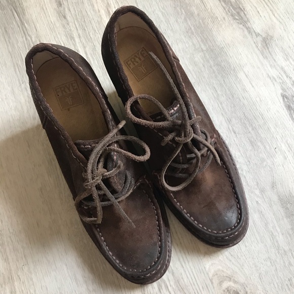 Frye Suede Lace Up Wedges - Dark Brown, Size 7.5 - Picture 4 of 10